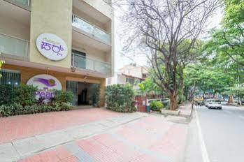 Treebo Golden Pearl Koramangala Hotel Bangalore Buitenkant foto